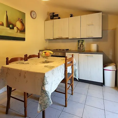 Apartman Vito Apartament